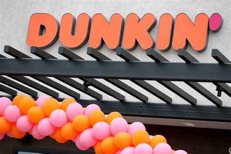 Dunkin’ opens next-generation store on Washington Ave